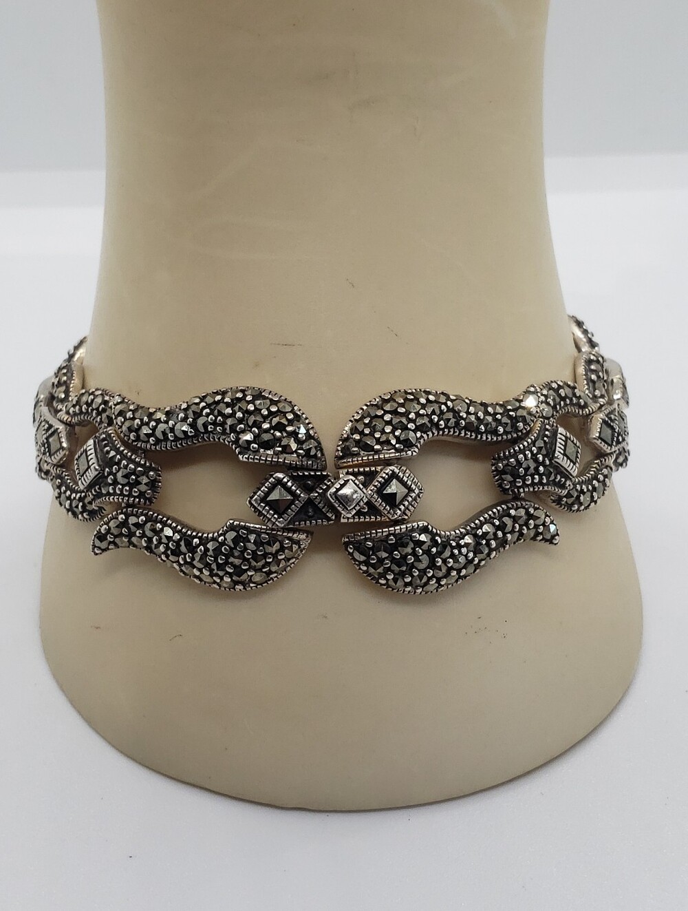 Vintage Art Deco Style Marcasite Bracelet In Sterling Silver